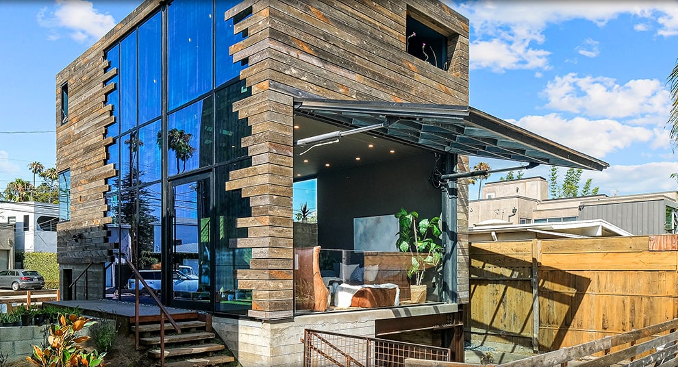 California hydraulic door by Schweiss fitted on luxury apartment